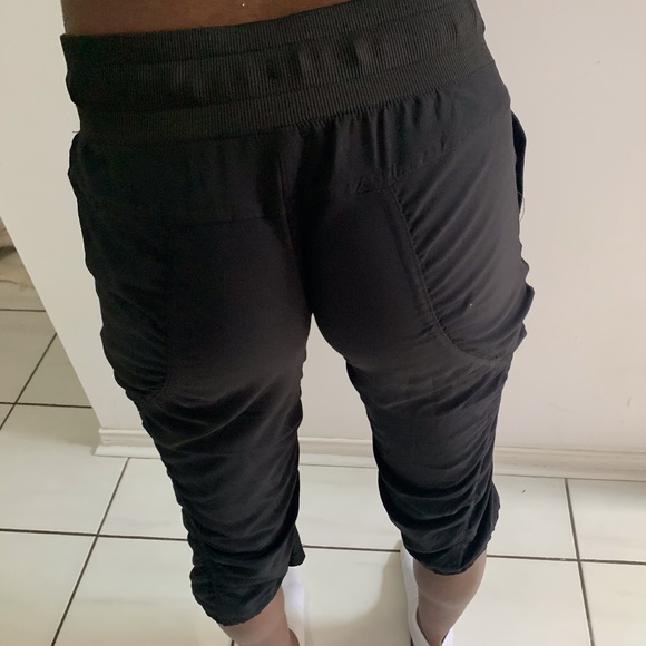 Sport Kapri Pant - Picture 2 of 3